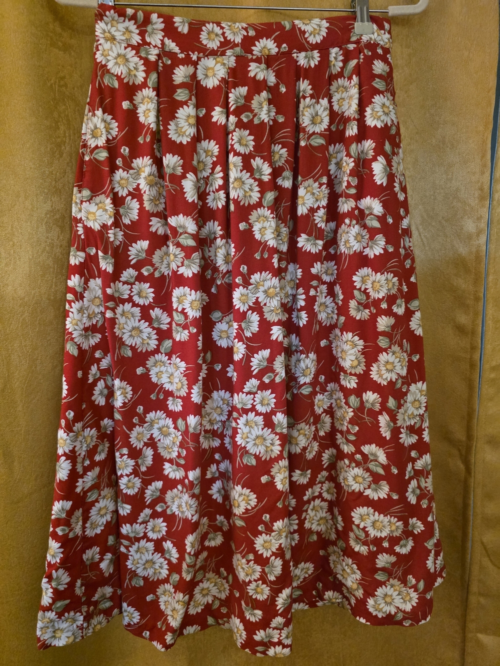 Red Floral A-Line Skirt - Brand Unspecified